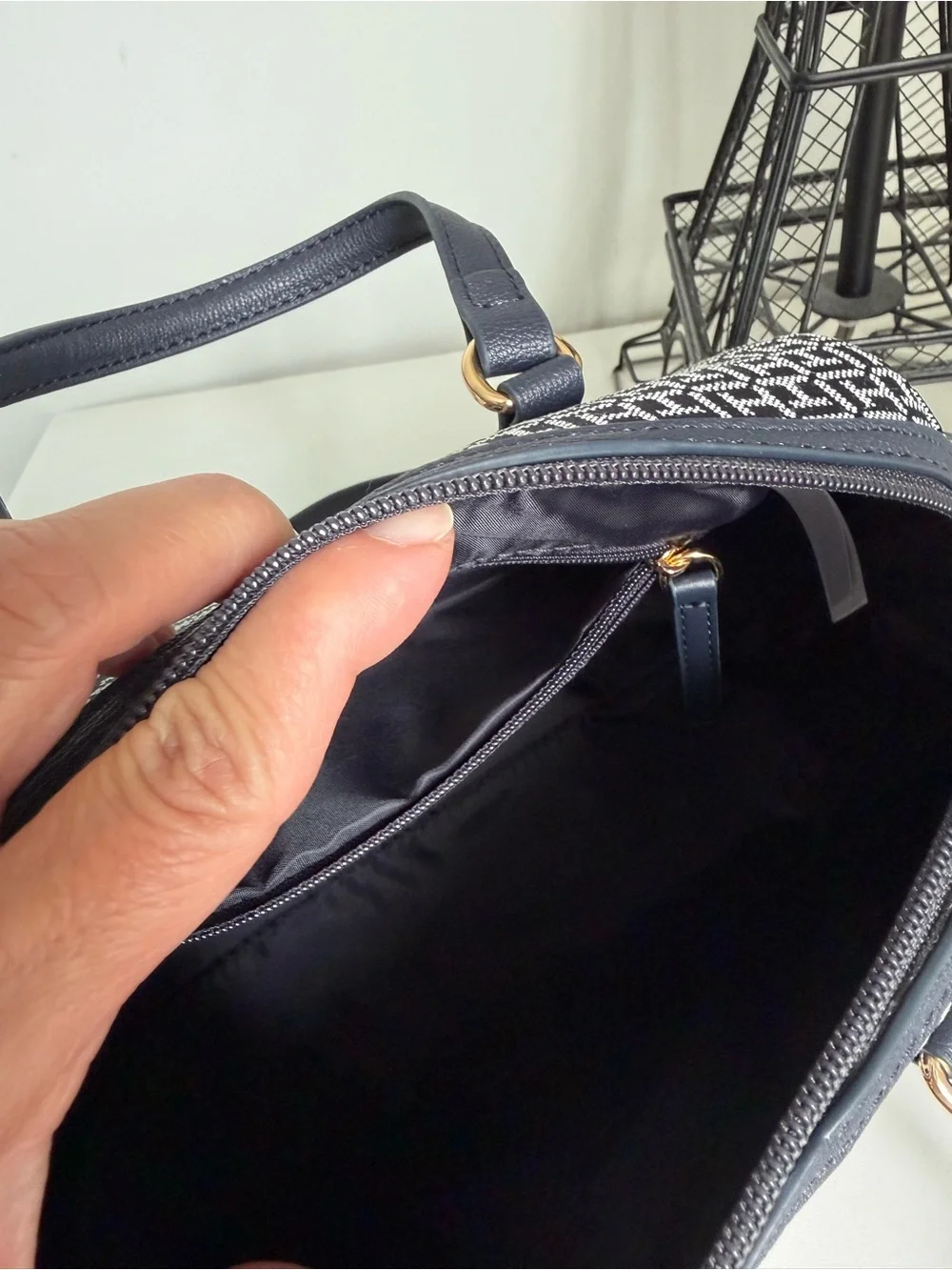Tommy Hilfiger Dark Blue Patterned Satchel with Red and White Stripe